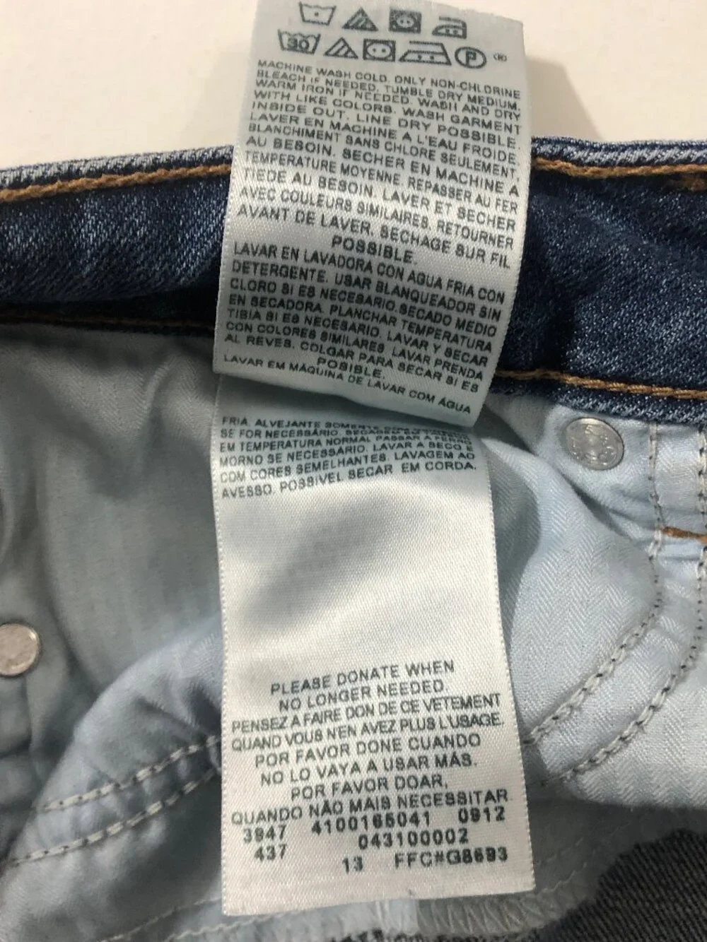 Levi's Bold Curve Straight Jeans Women’s 4/27 Classic Rise Blue Denim Mid Rise